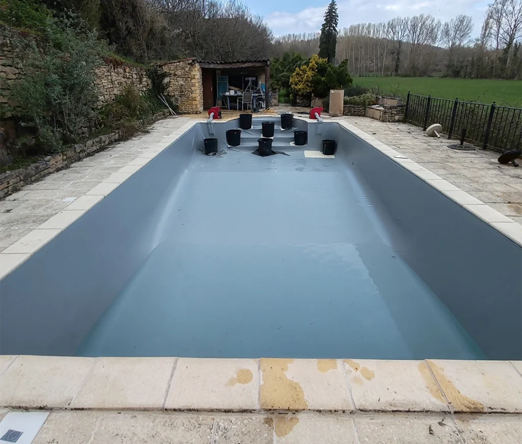 ceirano-piscines-2025-renovation-complete-liner-salviac-46340-photo6